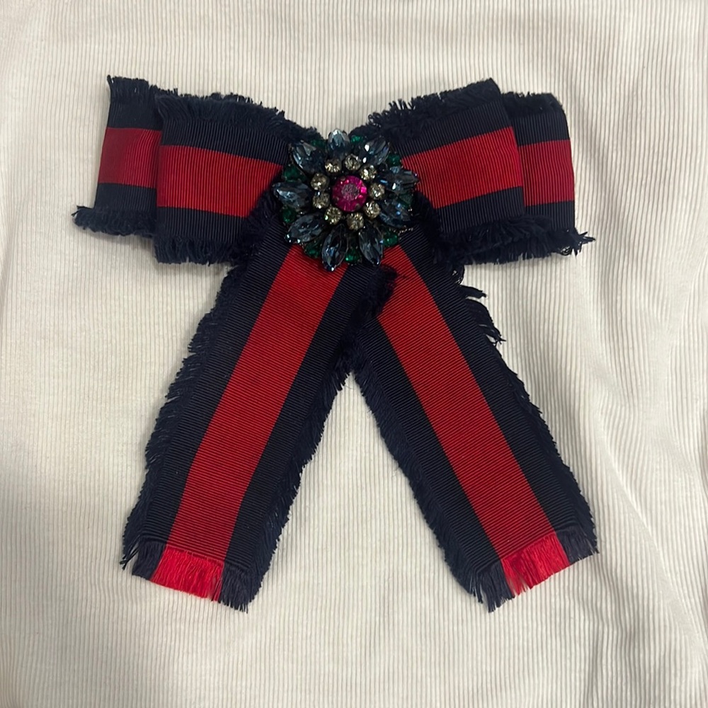COPY - Gucci gross grain ribbon bow brooch blue and red like new